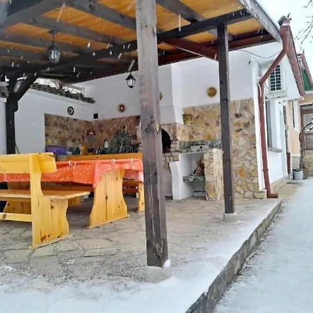 еленска свежест Nyaraló